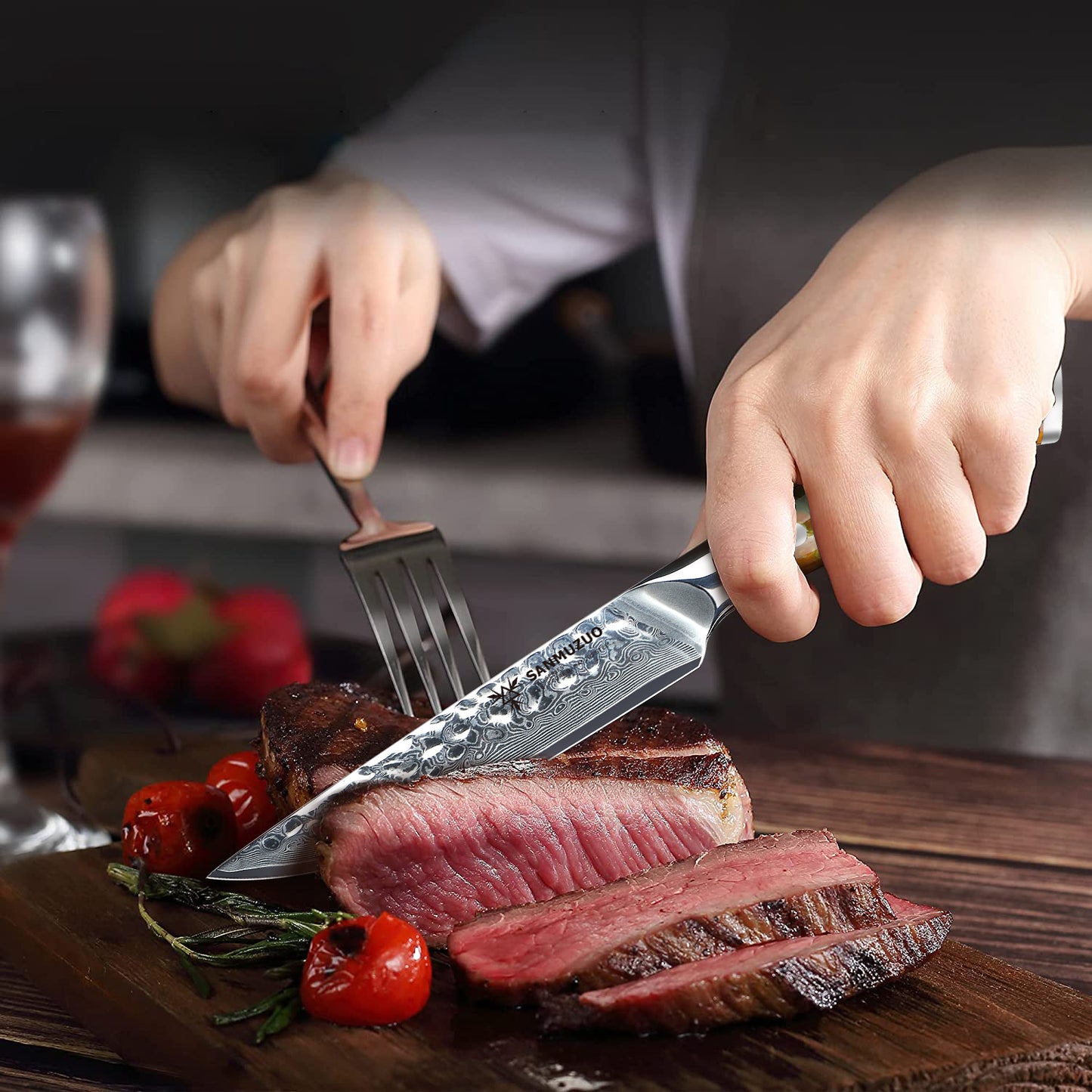 SANMUZUO Steak Knives Set of 4, Ultra Sharp Kitchen Steak Knife 5 Inch - Forged Damascus Steel & Resin Handle - Yao Series