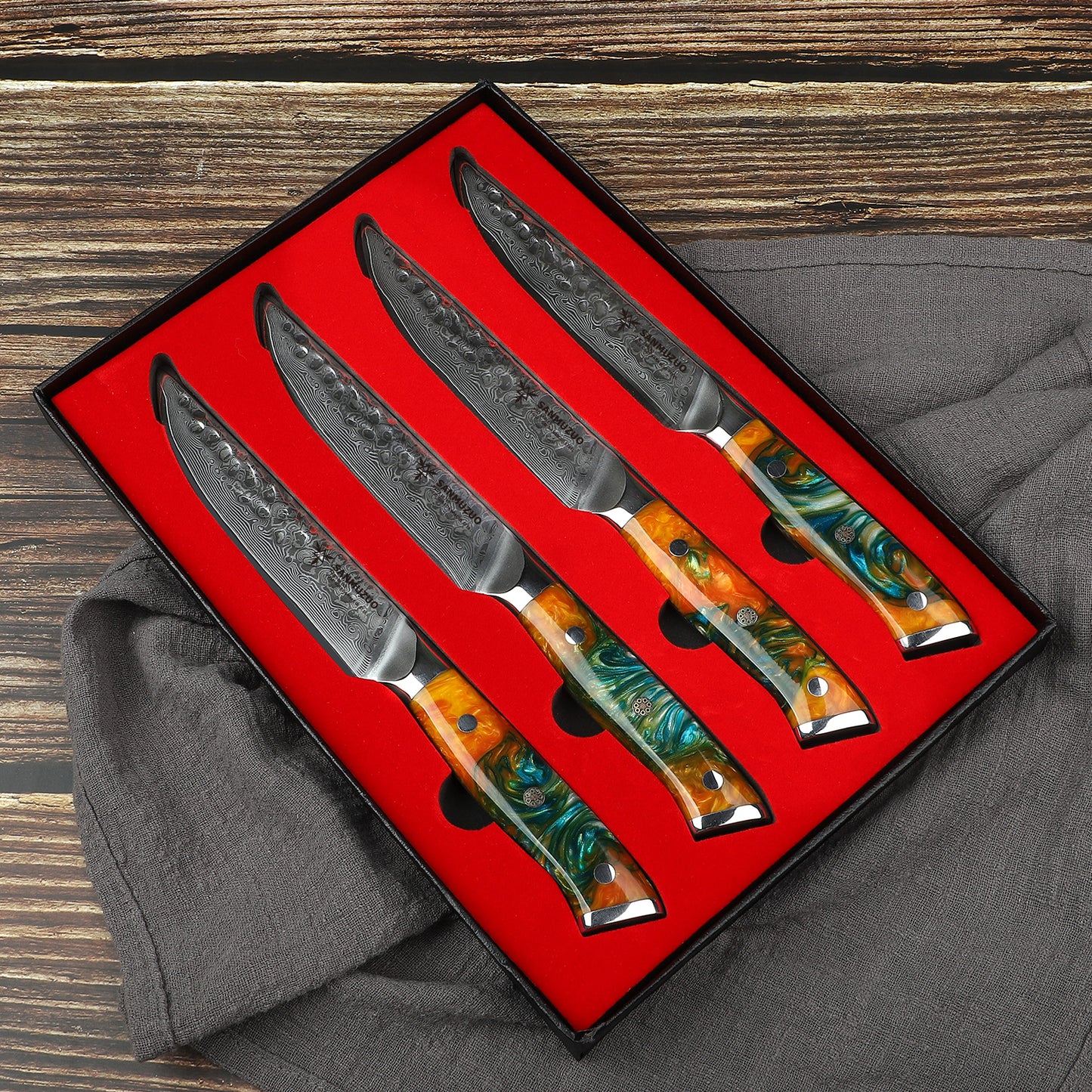 SANMUZUO Steak Knives Set of 4, Ultra Sharp Kitchen Steak Knife 5 Inch - Forged Damascus Steel & Resin Handle - Yao Series